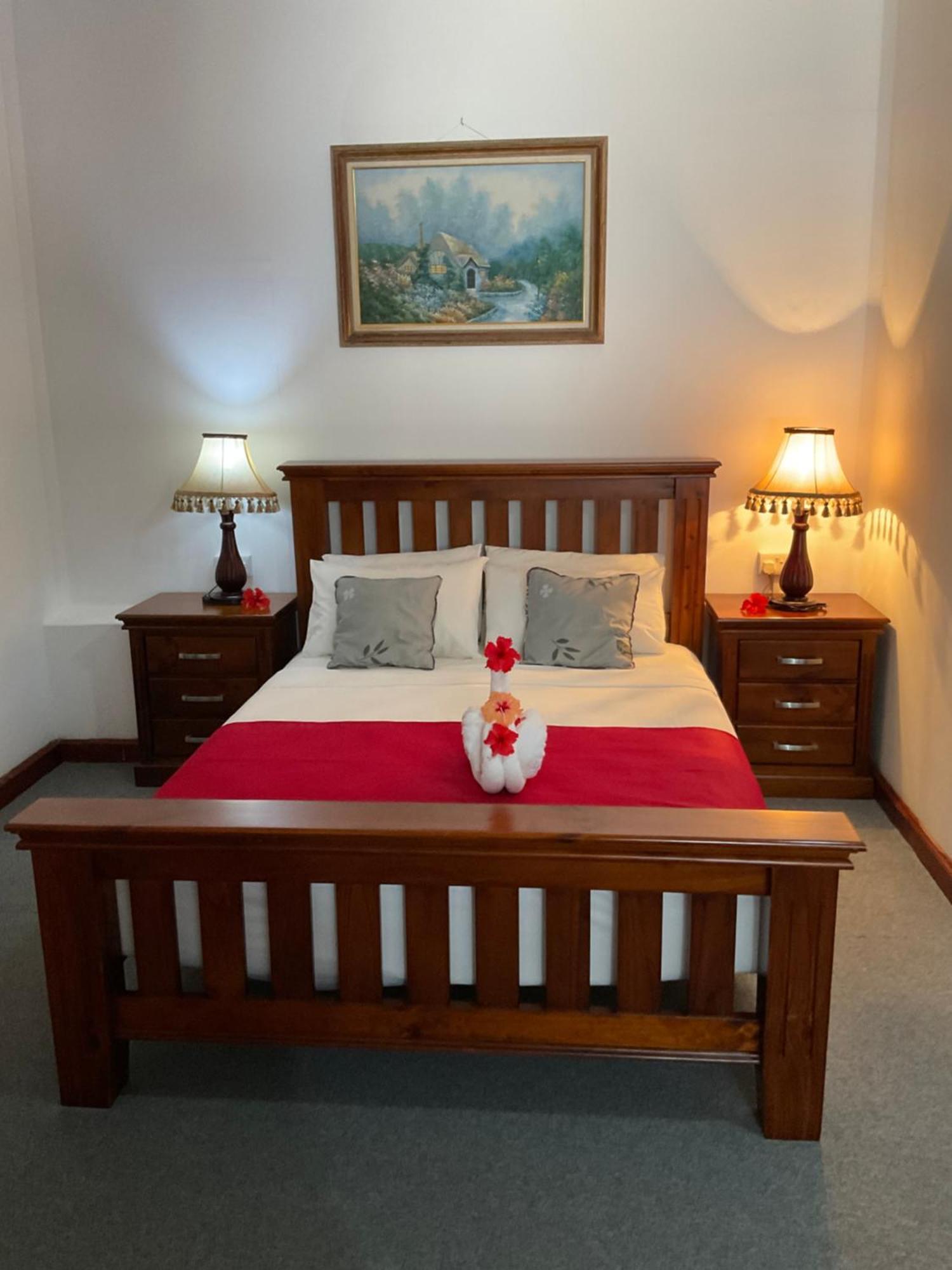 אנס לזיו Le Chevalier Bay Guesthouse מראה חיצוני תמונה
